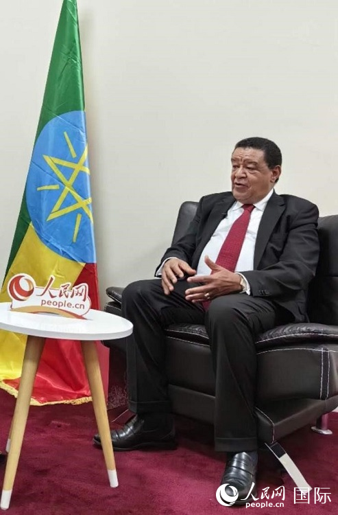 穆拉圖·特肖梅接受人民網(wǎng)專訪。人民網(wǎng)記者 陳星星攝