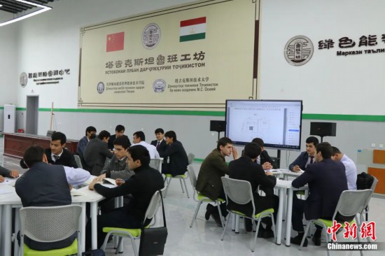 2023年4月，位于杜尚別的塔吉克斯坦魯班工坊課堂。張碩 攝