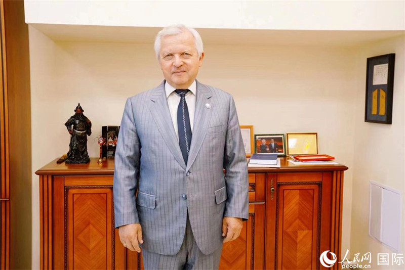 阿納托利·托濟(jì)克接受人民網(wǎng)記者專訪。人民網(wǎng) 皇甫萬(wàn)里 攝