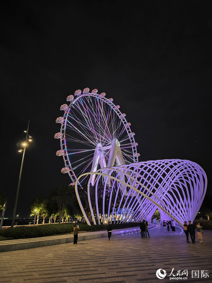 灣區(qū)之光摩天輪。人民網(wǎng) 田易攝