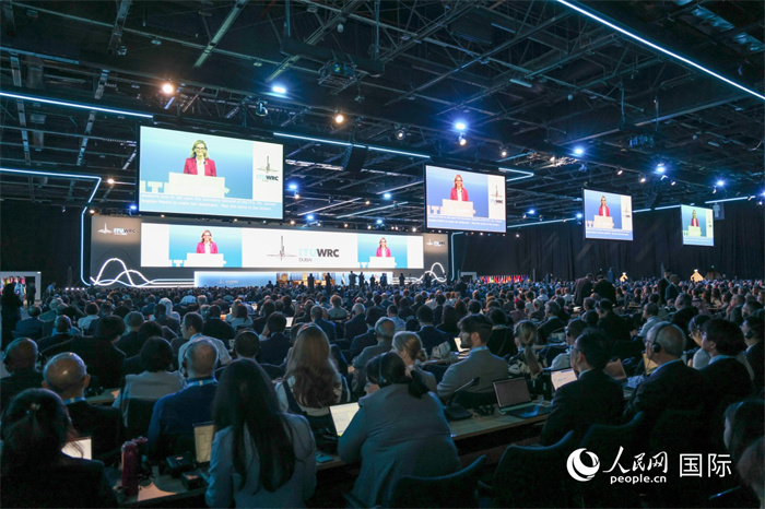 2023年世界無(wú)線電通信大會(huì)開(kāi)幕式現(xiàn)場(chǎng)。人民網(wǎng)記者 任皓宇攝