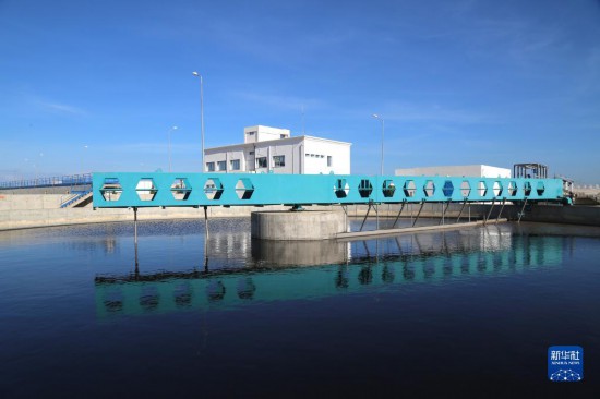 這是11月28日在突尼斯蘇塞市拍攝的中企承接建造的哈姆敦污水處理站一角。新華社記者 黃靈 攝