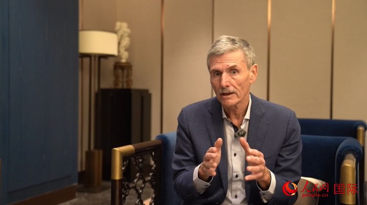 杜登霍夫接受采訪。人民網(wǎng) 劉動(dòng)攝