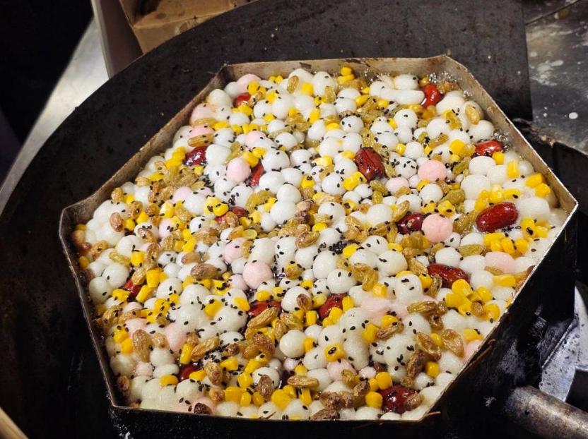 南京特色小吃梅花糕。圖片來(lái)源：臺(tái)灣“中時(shí)新聞網(wǎng)”游定剛攝