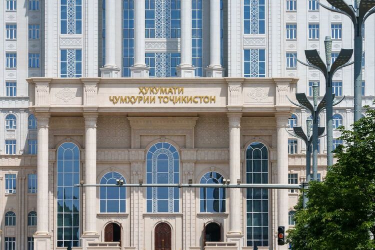 第1視點(diǎn)丨這兩座大樓，見(jiàn)證著中塔友誼