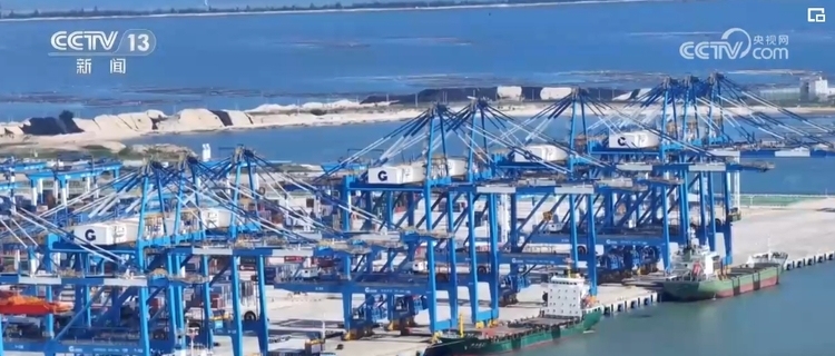 便企服務(wù)實(shí)打?qū)?為企業(yè)“出?！北ｑ{護(hù)航 經(jīng)濟(jì)發(fā)展“添”動(dòng)力