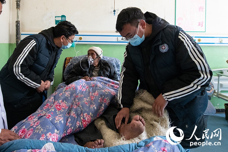 震中日記｜“謝謝，曼巴啦！”