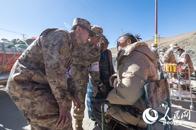 震中日記｜“謝謝，曼巴啦！”