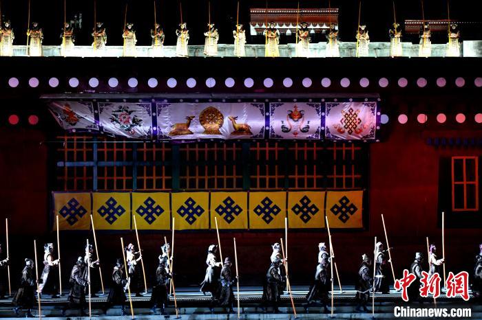 3月17日，西藏拉薩，《文成公主》大型史詩劇演出現(xiàn)場?！±盍?攝