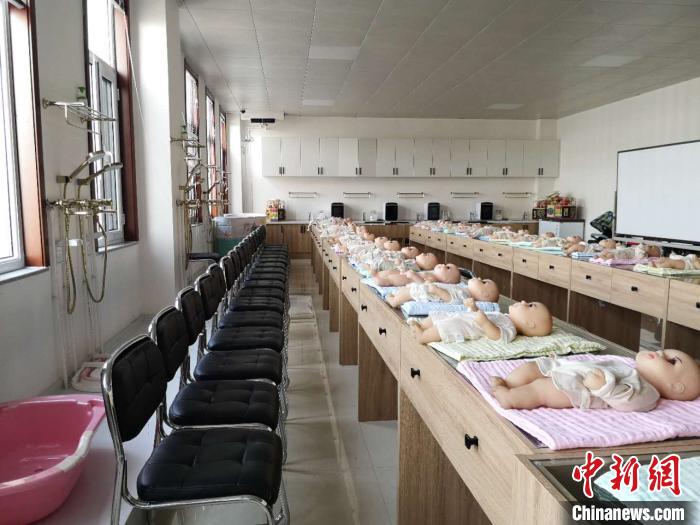 由人社部重點幫扶打造的“天鎮(zhèn)保姆”，已成為全國知名的勞務輸出品牌?！》尔惙?攝