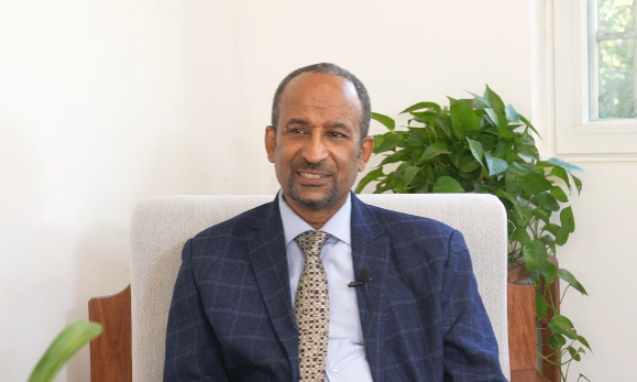 埃塞俄比亞前部長(zhǎng)：中非合作促進(jìn)非洲國(guó)家內(nèi)生發(fā)展能力 “全球南方”合作將抵御美國(guó)“對(duì)等關(guān)稅”威脅_fororder_埃塞