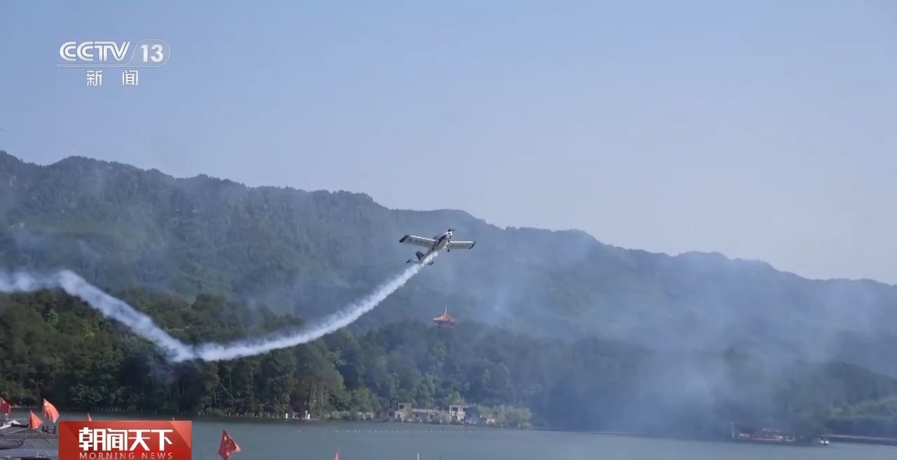 從特色小城到世界級商圈 這個“五一”很有“國際范”！