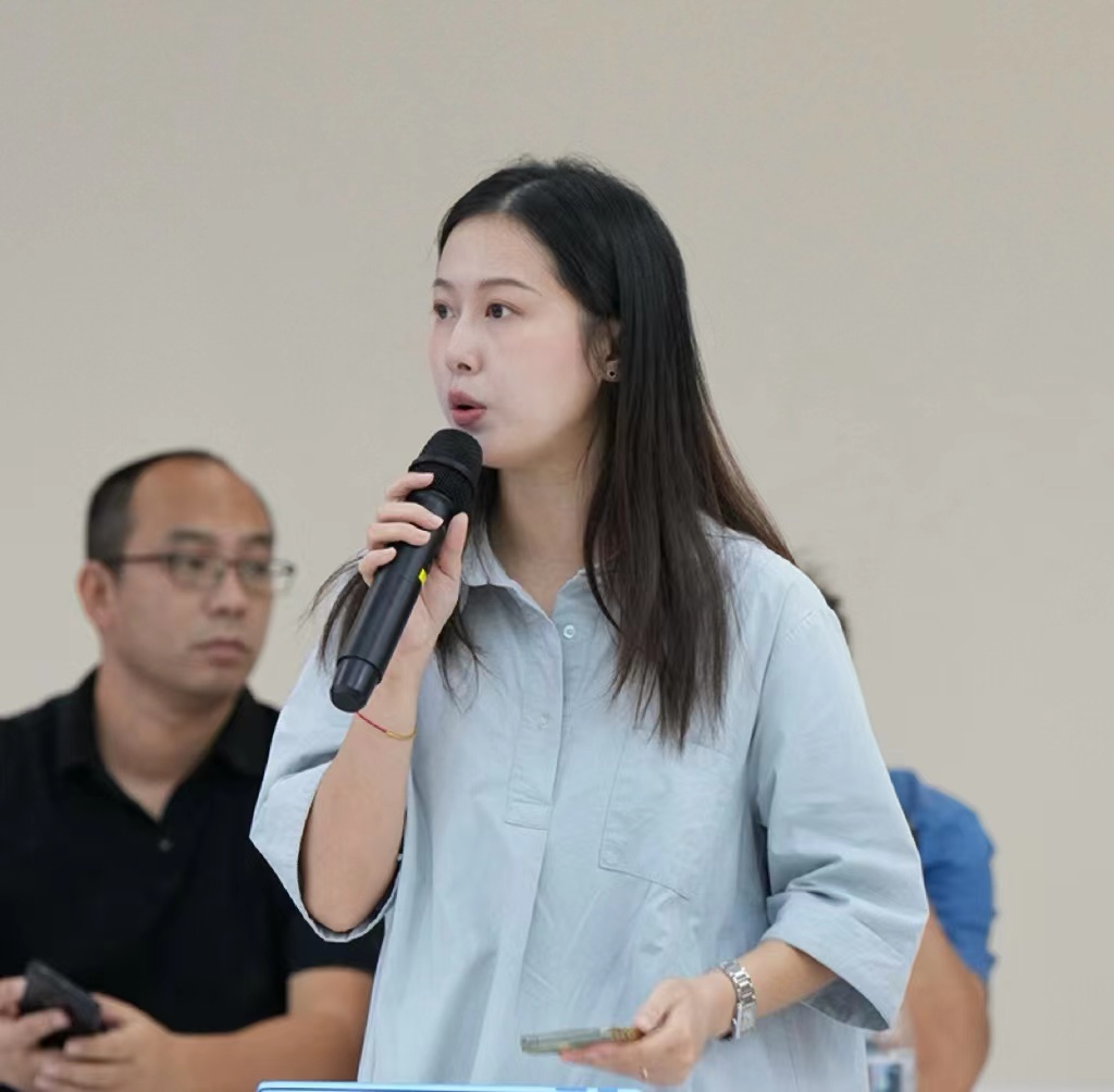 人民網(wǎng)記者提問。水利部供圖