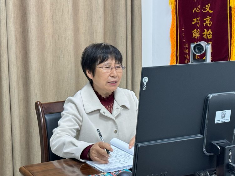 改革沃土綻放法治之花——“全國網(wǎng)絡(luò)普法行安徽站”活動采訪團走進小崗村