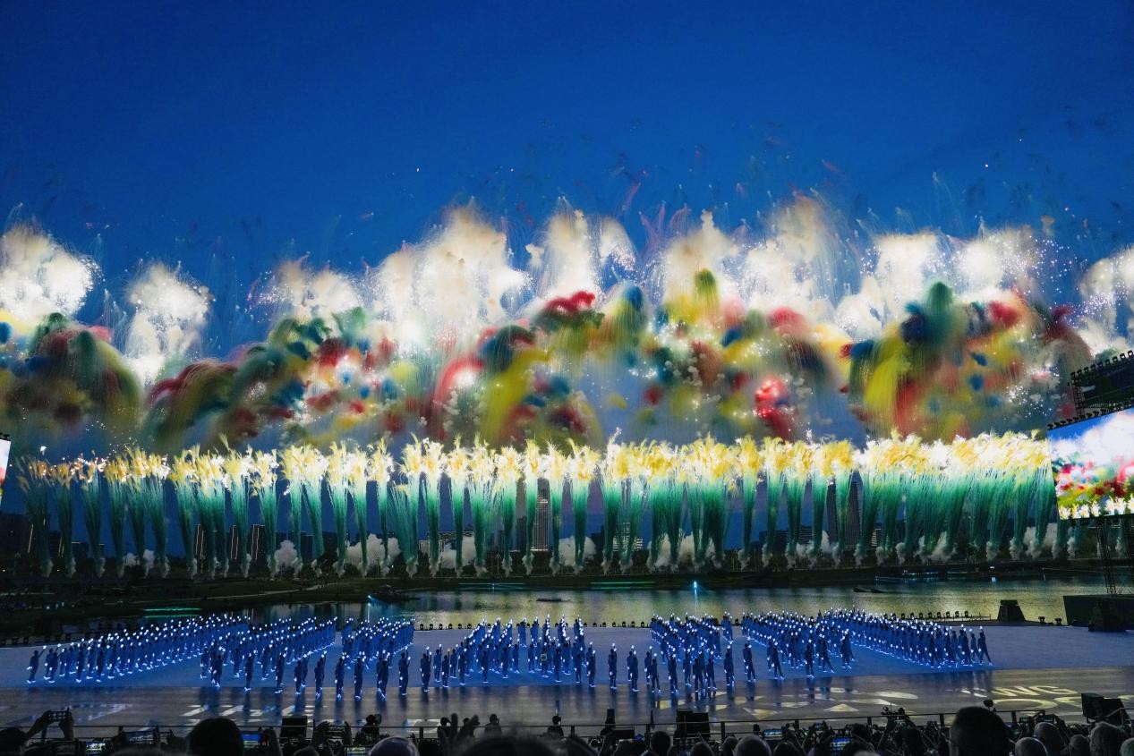 成都世運(yùn)會(huì)開幕！展現(xiàn)出中國(guó)式現(xiàn)代化萬千氣象