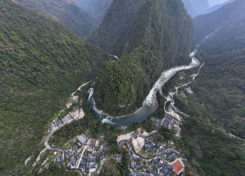 2023年3月10日，獨(dú)龍江航拍。