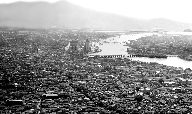 拍攝于1983年的蒼霞舊貌。游源飛攝