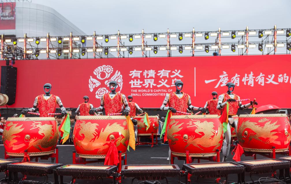 2026年2月28日，義烏全球數(shù)貿(mào)中心舉行新春開(kāi)市儀式。