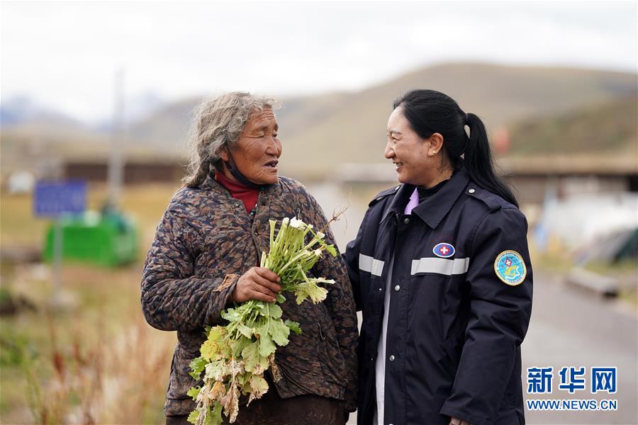 （社會）（1）金沙江畔的多民族“曼巴”團隊