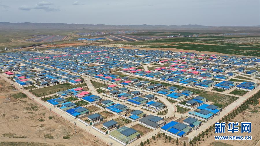 （新華全媒頭條·圖文互動）（9）大山的回響——三個(gè)民族自治縣的70年巨變