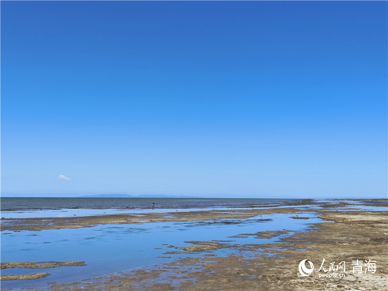   青海湖仙女灣。人民網(wǎng) 張莉萍攝