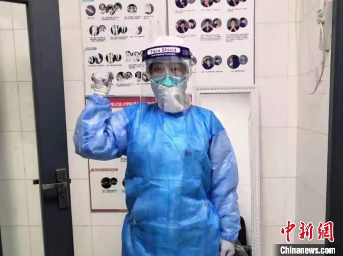 長(zhǎng)春“85后”護(hù)士“戰(zhàn)”疫：虛脫靠打點(diǎn)滴恢復(fù)體力