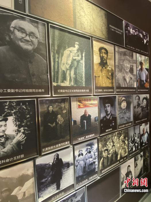 “老西藏”們。彭寧鈴 攝