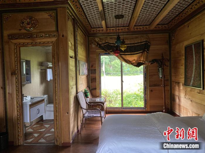 民宿內(nèi)部。彭寧鈴 攝