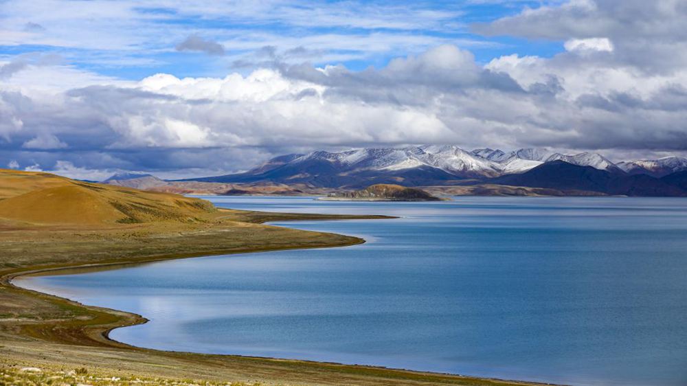 壯麗湖泊。金阿次仁攝