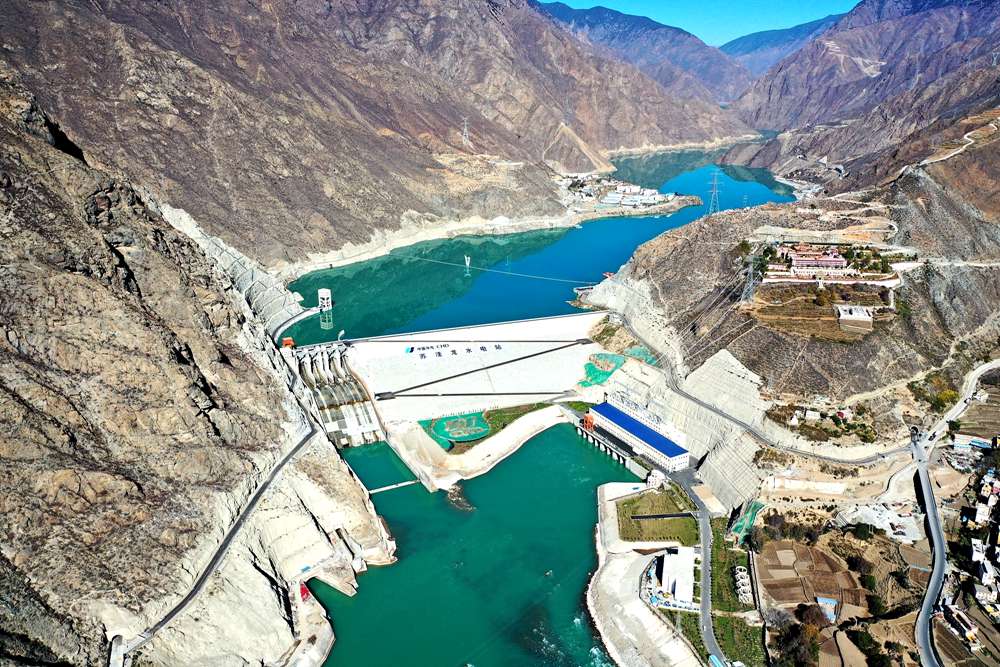 蘇洼龍水電站全景。吳雛音 攝