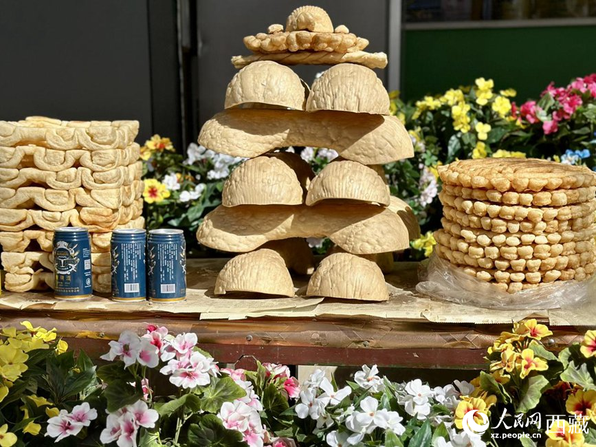 種類繁多的卡塞。人民網(wǎng) 次仁羅布攝