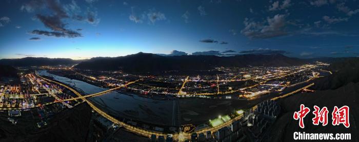 全球數(shù)字經(jīng)濟(jì)大會(huì)唯一永久分會(huì)場(chǎng)—拉薩數(shù)字經(jīng)濟(jì)潛力優(yōu)勢(shì)何在？