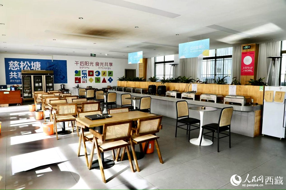 慈松堂社區(qū)共享食堂。人民網(wǎng)記者 次仁羅布攝