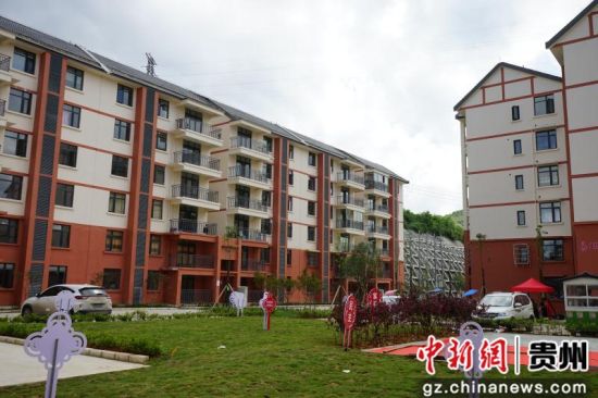 清鎮(zhèn)市2018年易地扶貧搬遷安置點一角。